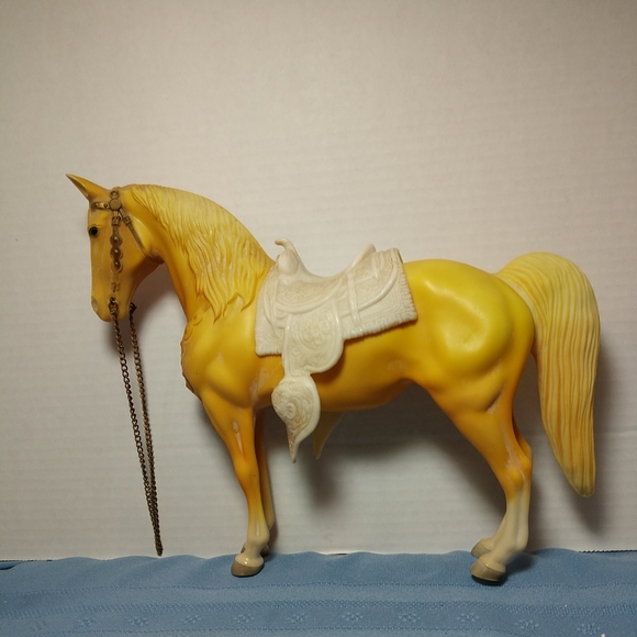 Extremely RARE 1970 Breyer Palomino Western Horse w/Hump Original Metal Reins - Picture 6 of 16